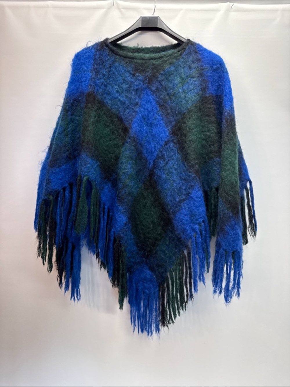 VTG Hugh Macpherson Mohair Fringed Cape Shawl Shrug Wrap Poncho Scotland‎ Plaid